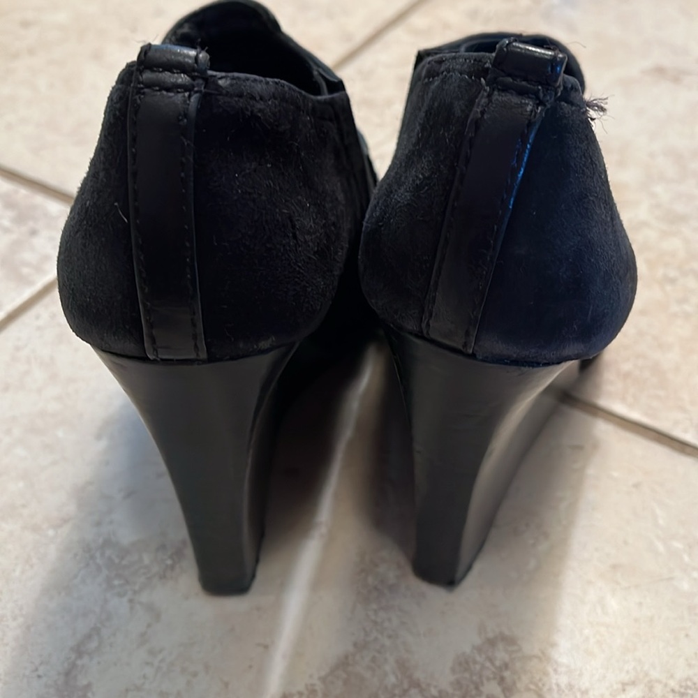 Tory Burch Black Ankle Boots with Buckle Detail - Picture 2 of 9